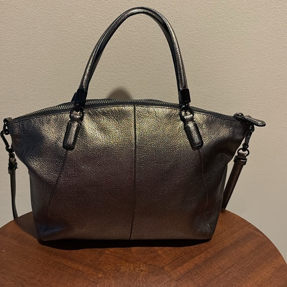 Coach  Madison metallic golden bronze satchel  Crossbody bag gunmetal hardware - Picture 8 of 17